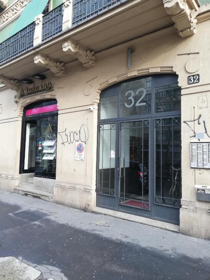 Al 32 Milán